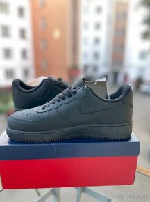 Nike Air Force - 3