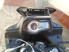 Suzuki DL 650 V-strom ABS - 3