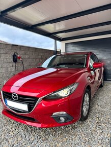 Mazda 3 Red Soul Skyactiv 1.5 benzin 2014 - 3