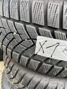 225/55 r17 - 3