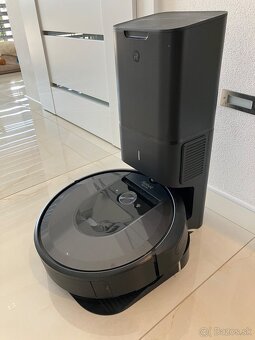 IRobot Roomba i7+ - 3