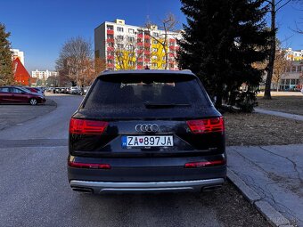 Audi q7 , 3.0 TDI  V6 200kw  7 miestna verzia . - 3