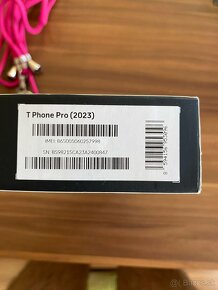 T Phone Pro - 3