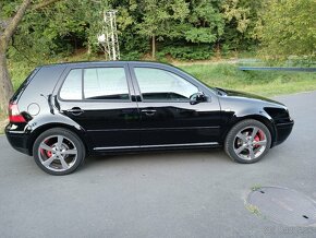 Volkswagen golf 1.9TDI, GT, sedan top stav model2004 - 3