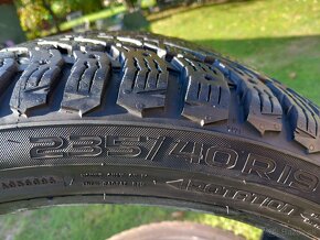 235/40 r19 zimne pneumatiky - 3