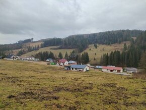 Predaj : Pozemok 1025m2 v obci Snežnica - 3