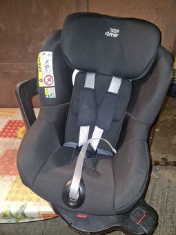 Britax Romer Dualfix M i-size - 3