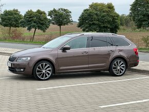 Škoda Octavia Combi 2.0 TDI Style - 3