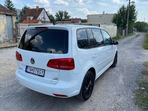 VW Touran 1.6TDi 77kW, Rok výroby 2014, navigácia, - 3