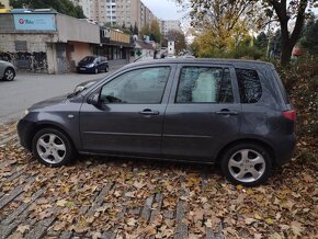 Predám Mazda 2 - 3