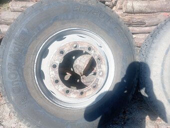 Pneumatika 315/80 r 22.5 - 3