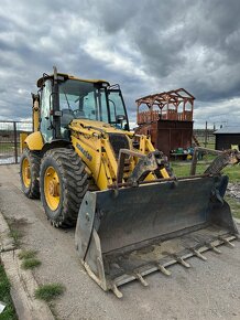 Predam traktorbager komatsu wb97s5...2011 - 3