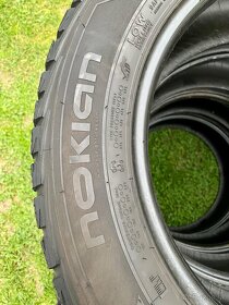 215/60 r17C zimné NOKIAN 109/107T - 3