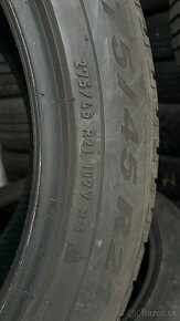 275/45 R21 - 3