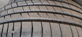 Predám 4ks jazdené letné 215/45r16-86H Kumho 90 % - 3