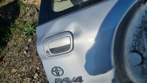 Kufrove dvere toyota rav4 - 3