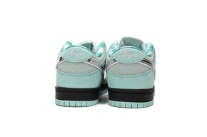 Nike SB Dunk Low Tiffany Lobster - 3