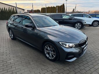 BMW Rad 3 Touring 320d mHEV x-Drive A/T M-Sport line - 3