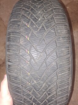 Zimné pneumatiky Continental 215/55 r16 - 3