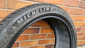 MICHELIN PILOT Alpin 5 - 235/40 r19 zimní. - 3