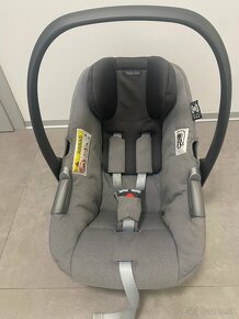 Inglesina Darwin i-Size autosedacka+Isofix baza - 3