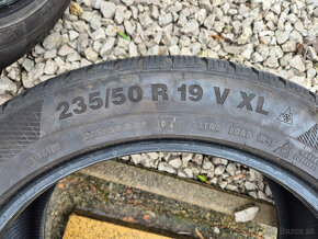 Predam zimne pneu 235/50 R19 V XL Continental - 3