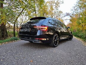 Škoda Superb combi Sportline Virtual/Matrix/Canton - 3