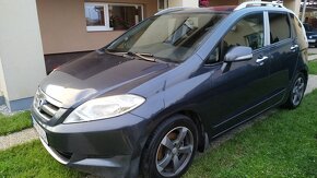 Honda FR-V diesel - 3