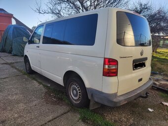 VW Transporter T5 1,9TDi 77KW - 3