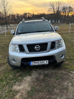 Nissan Navarra - 3