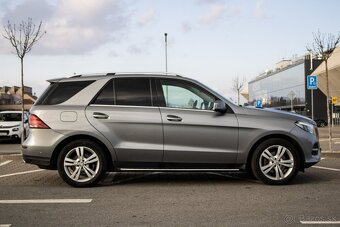 Mercedes-Benz GLE SUV 350d 4matic A/T 9 - 3