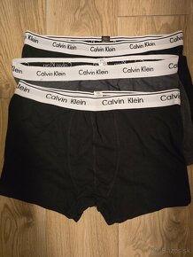 Calvin Klein, Hugo Boss - 3