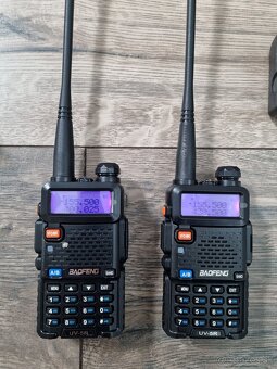 Predám baofeng UV-5R - nová verzia 8 watt - 3