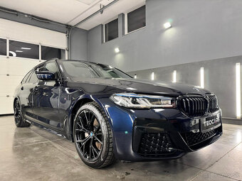 BMW Rad 5 Touring 520d Xdrive M-SPORT FACELIFT - 3