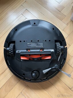 Xiaomi Mi Robot Vacuum Mop Pro - black - 3