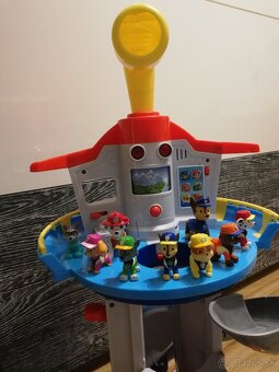 Spin Master Paw Patrol hliadkovacia veža v "životnej" veľk - 3