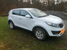 KIA SPORTAGE 1.7 CRDi - 3