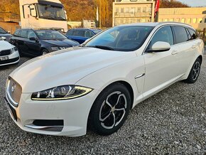 Jaguar XF Sportbrake 2.2D i4 Premium Luxury Automat - 3