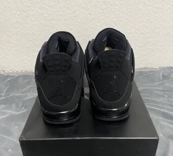 Nike Air Jordan 4 'Black Cat' - 3