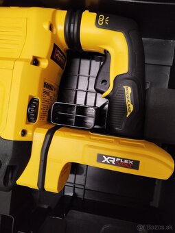 Dewalt aku dch832n sekacie kladivo sds max - 3