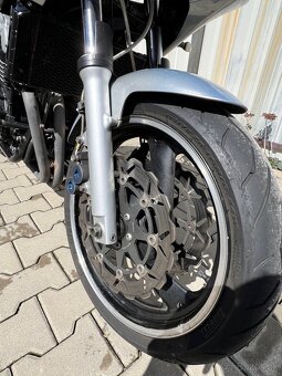 Yamaha FZS 600 - 3