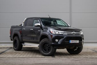 Toyota Hilux DC 2.4 I D-4D Executive A/T. - 3