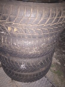 predam zimne kolesa 4ks  165/70R13 s diskami 4x100 - 3