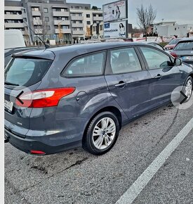 Ford Focus 1.6 70-KW Rok výroby 2012 - 3