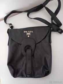 Dámska čierna crossbody kabelka - 3