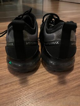 Tenisky Nike Vapormax - 3