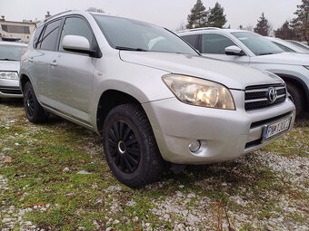 toyota rav4 2,0i,112kw,benzín,rok11-2006,kúp. v SR - 3