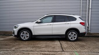 BMW X1 20i benzín,  Xdrive 2.0 (141kW)   Automat 73.800 km - 3