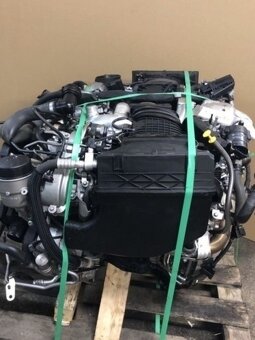 Kompletný motor Mercedes OM642.820, 350 CDI, Euro 5 - 3