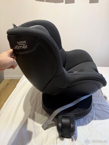 Britax Römer Dualfix 2 + novorodenecka vlozka - 3